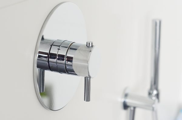 Cost of Shower Knob Replacement in Lees Summit