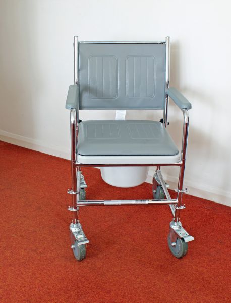 Cost of Commode Replacement in Lees Summit